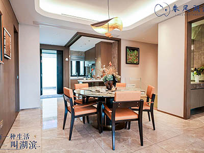 绿城蓝城·春风湖滨