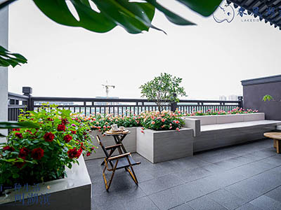 绿城蓝城·春风湖滨